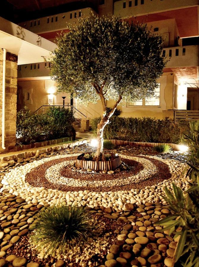 קלמאקי Alonia Hotel מראה חיצוני תמונה